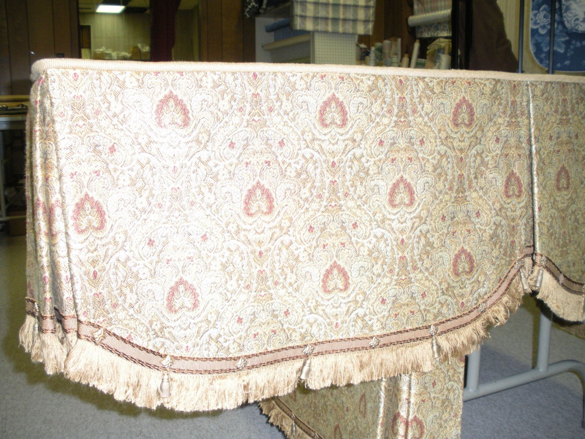 Northwestern Drapery Company Inc. Gallery Silver Lake